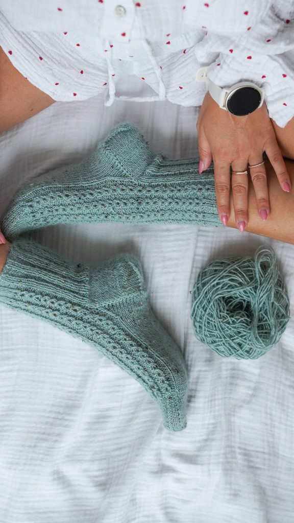 Socken stricken Anleitung Kaffeebohnenmuster