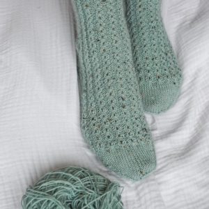 Socken stricken Anleitung Kaffeebohnenmuster