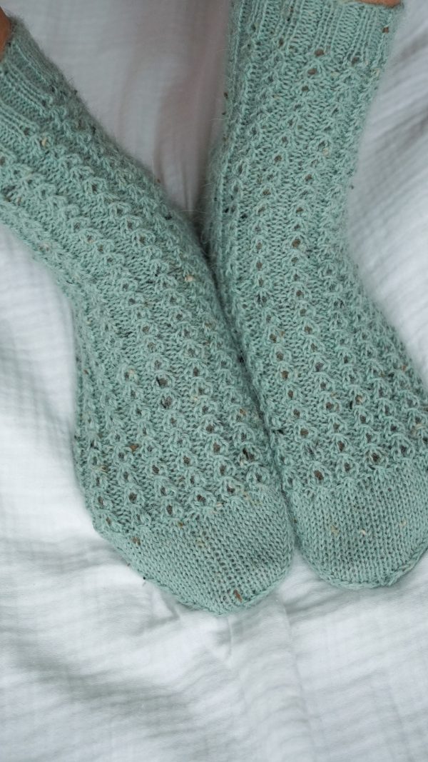 Socken stricken Anleitung Kaffeebohnenmuster