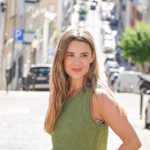 2-in-1 Tank Top Srithanu – Bild 7