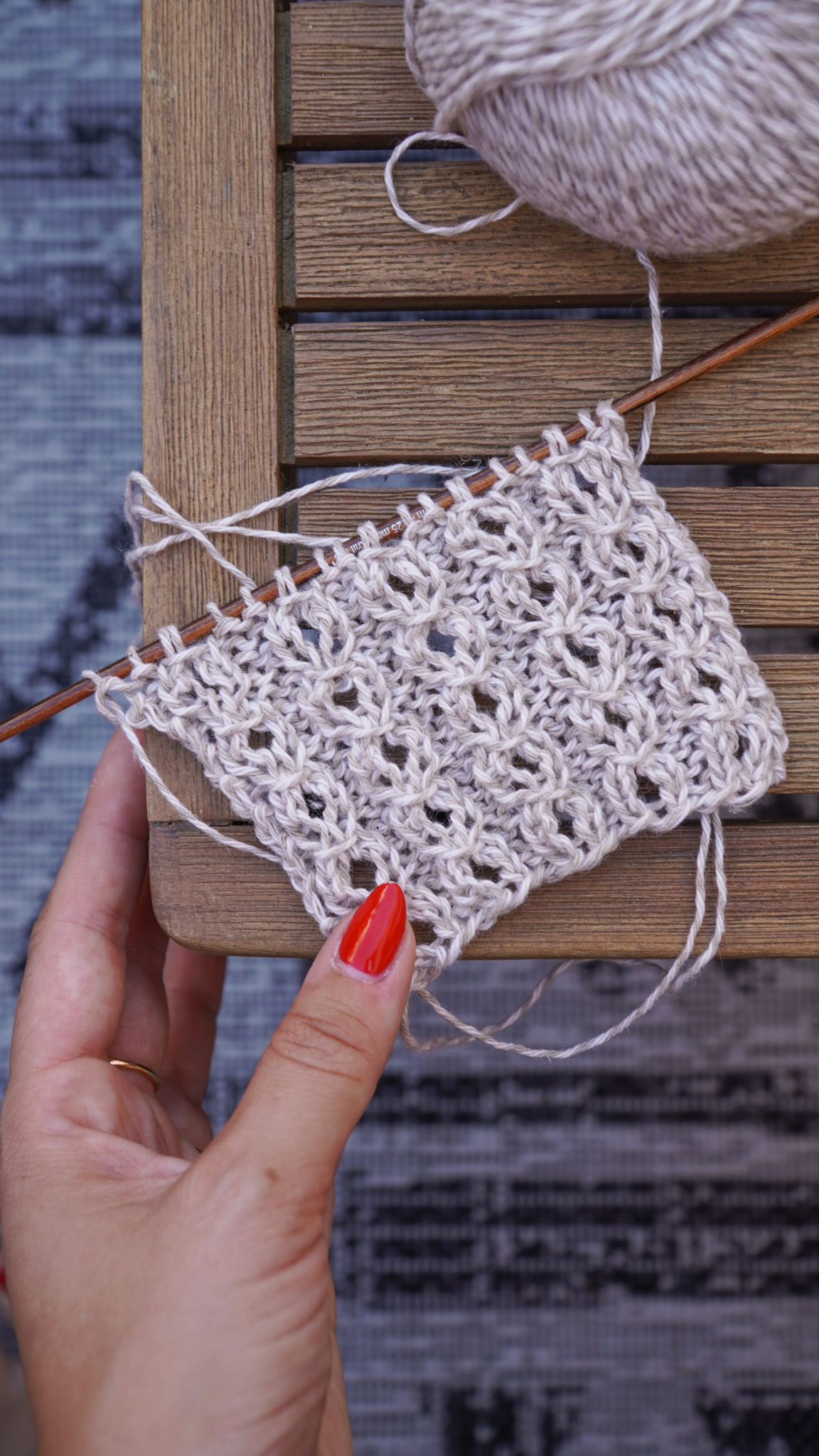 Kaffeebohnenmuster stricken: einfache Anleitung